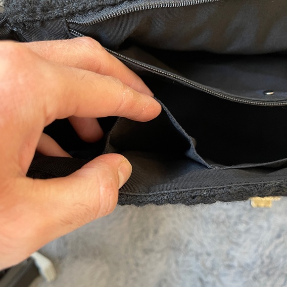 Chanel Vintage 2009 XL Maxi Jumbo Black Tweed 2.55 Reissue Bouclé Messenger Bag - Picture 14 of 17